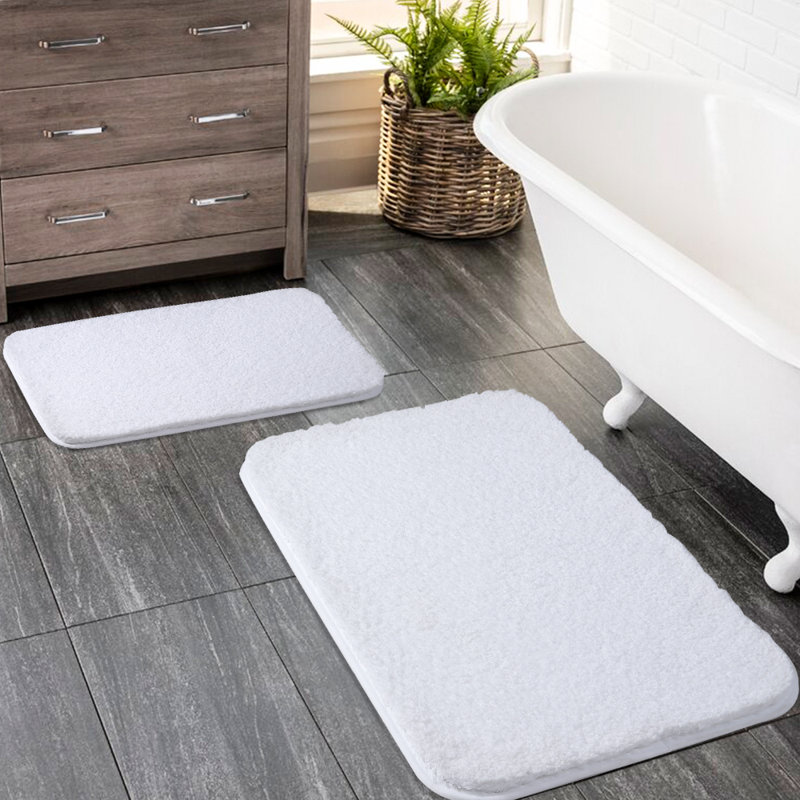 Tapis pour salle de bain Gaenside, L 32 po x l 20 po, Blanc