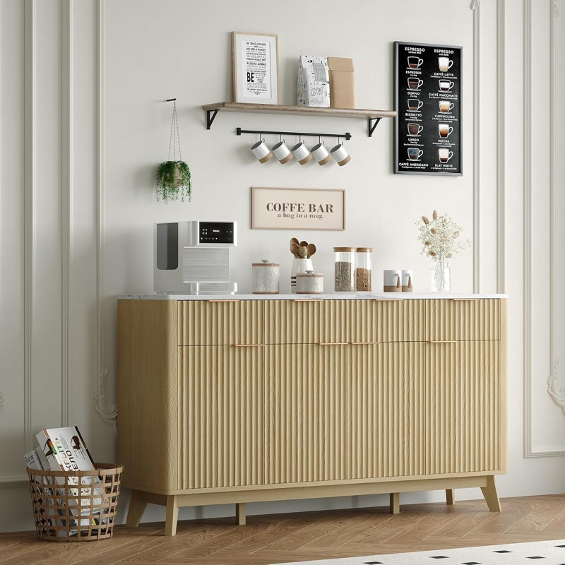 Buffet cannelé avec 3 tiroirs de rangement