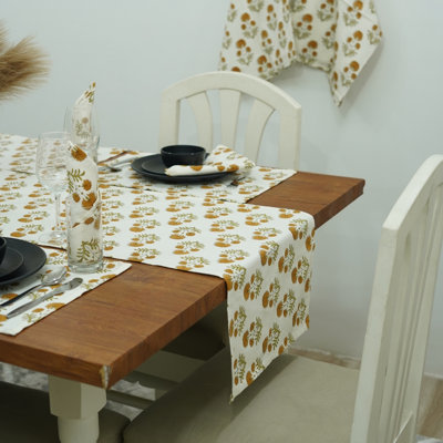 Chemin de table Red Barrel Studio® 16X70