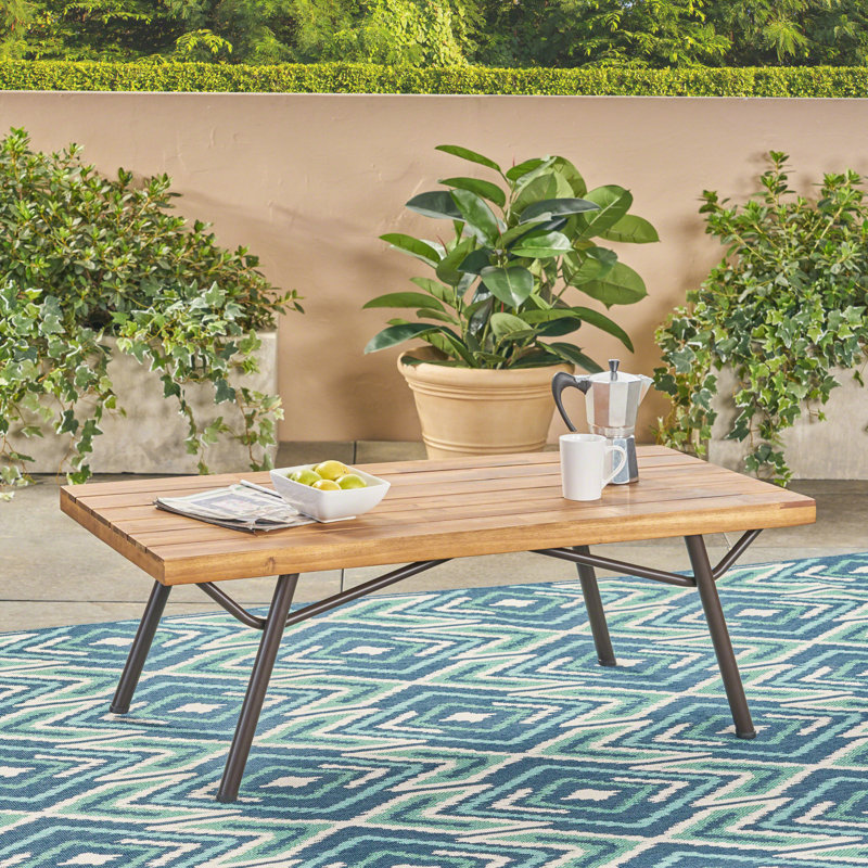 Table basse de patio