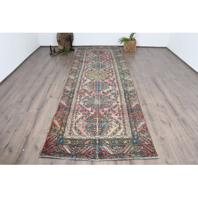 Elegant Beige Wool Runner Rug, 1.5 x 5.0 Ft Geometric Pattern