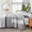 Ensemble de courtepointe 3 pièces à rayures bohémiennes en microfibre légère toutes saisons-122938657-122938658