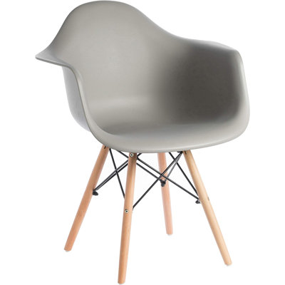 Chaise avec accoudoirs