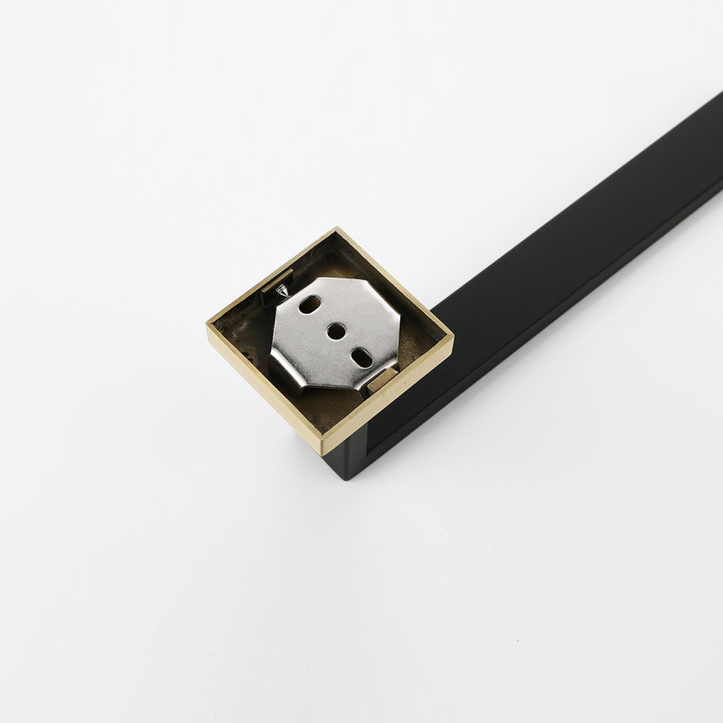 Bathroom 4 - 304, Scratch-, Modern Appeal 4 Accessories Corrosion , Aesthetics, Practical Use, Gold/Matte Black