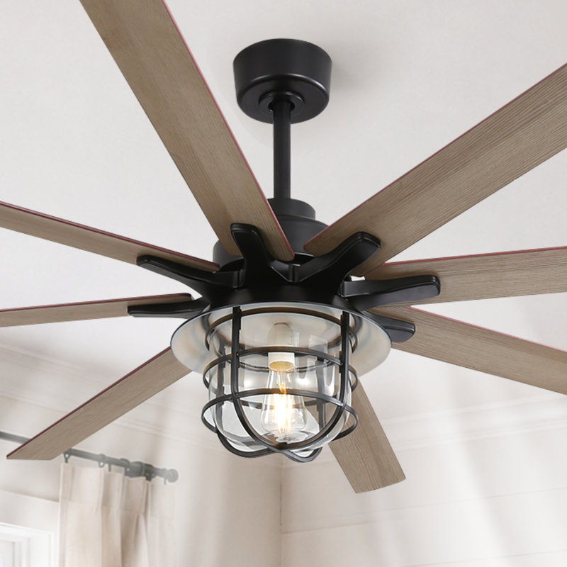 Ventilateur de plafond réversible à hélice de 66 po à 8 pales avec télécommande et ensemble d'éclairage à DEL inclus