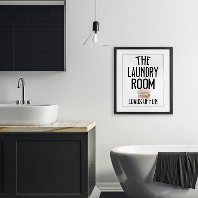 Laundry Room Fun, impression minimale encadrée sous verre, design par Kim Allen