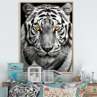 " Fierce White Tiger I "