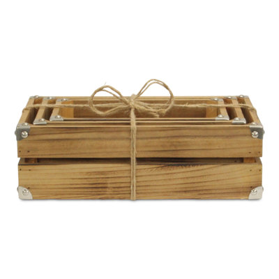 Ensemble de caisses en bois massif