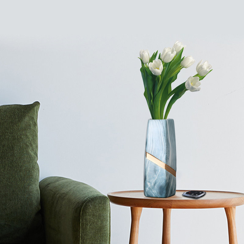 Vase en céramique, H 9,64 po x l 3,74 po x P 3,74 po, Bleu