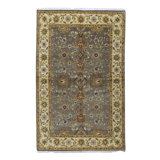 Wool Oriental Area Rug in Ivory