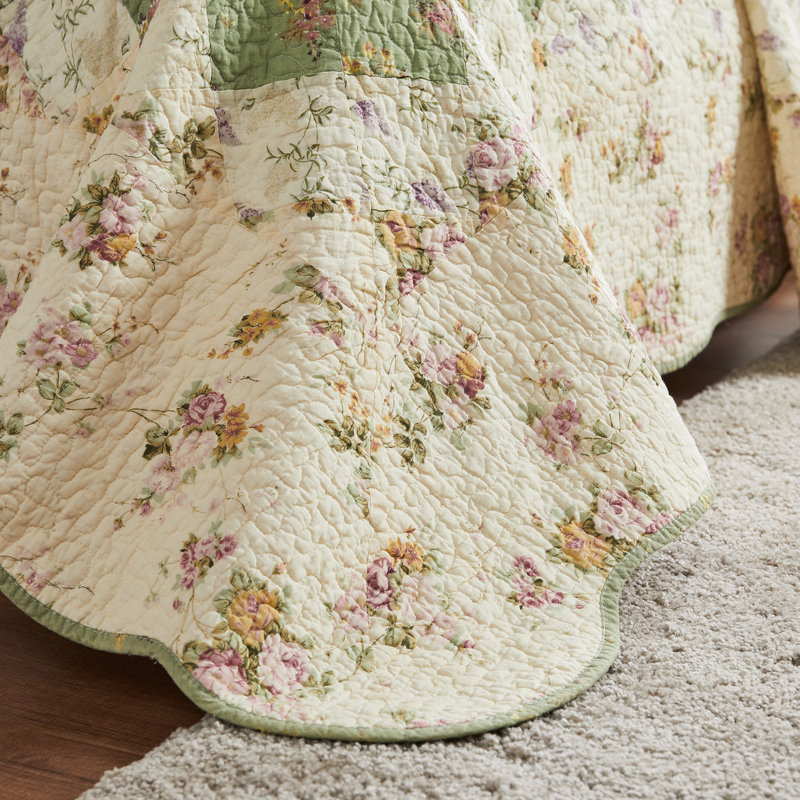 Ivory and Sage Floral Patchwork Cotton Quilt Set, Full