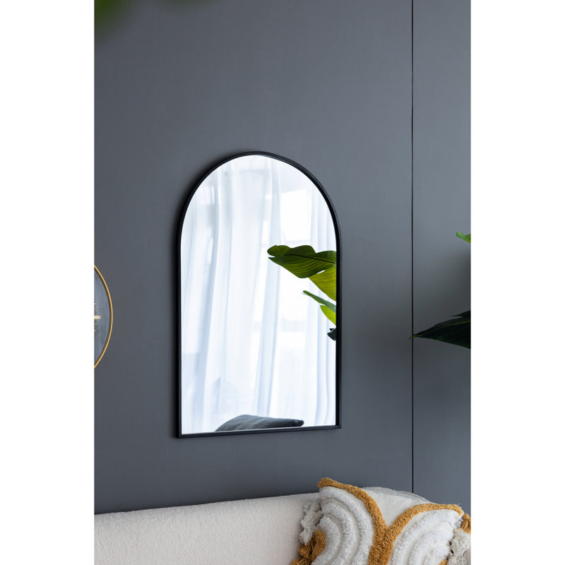 24 "x 36" miroir arqué noir avec cadre en métal pour la construction de vestibule de chambre à coucher de salon