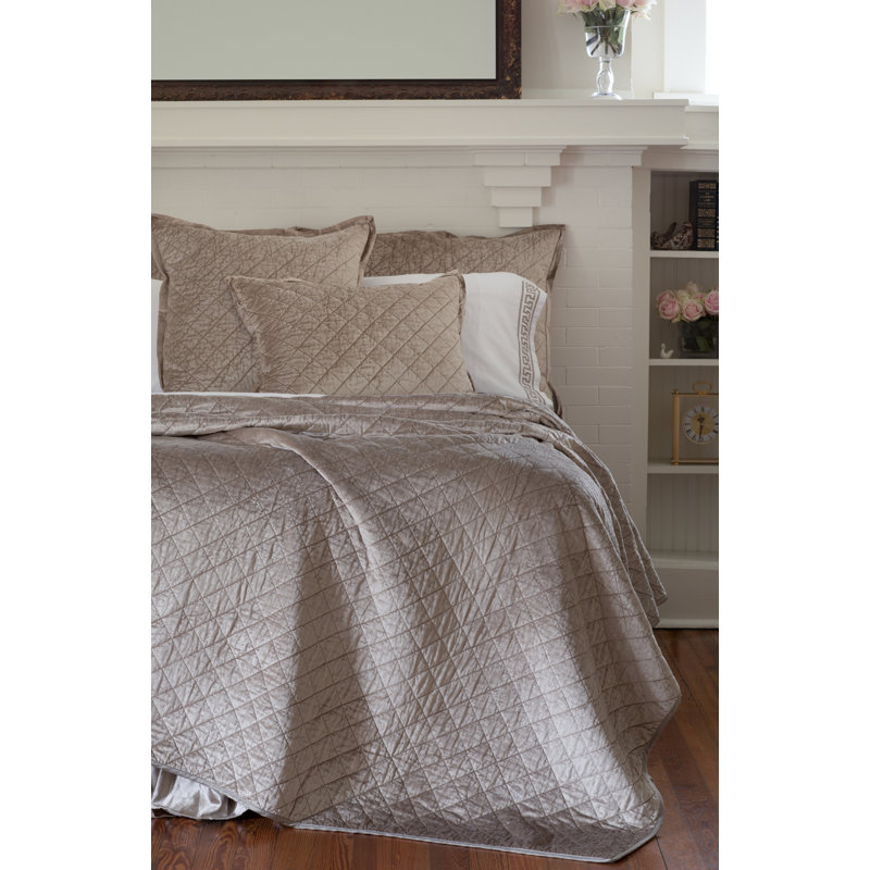 Chloe Coverlet, Champagne, Queen 