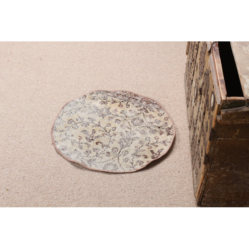 Add Warmth To Your Home With This Beige Turkish Round Rug Ideal For Any Modern Space