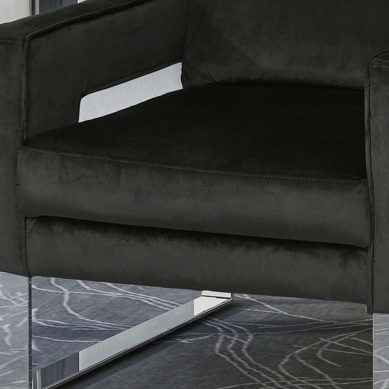 Chaise avec accoudoirs