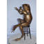 Statue comique grenouille en bronze - Taille: L 25 po x l 20 po x H 30 po.