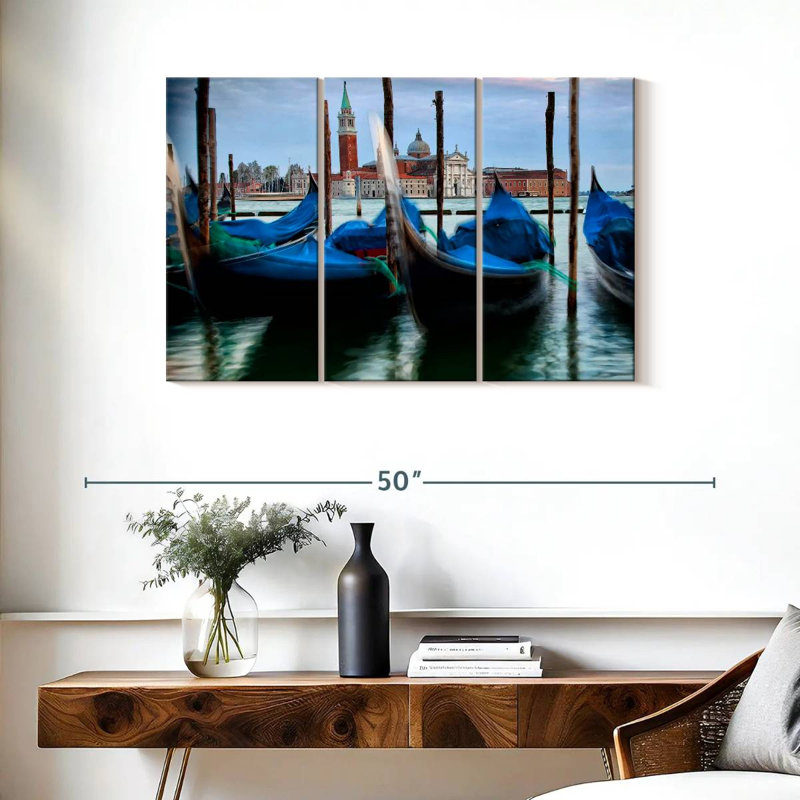 Mehar Gondolas By San Marco Square Venise Italie, H 24 po x l 38 po