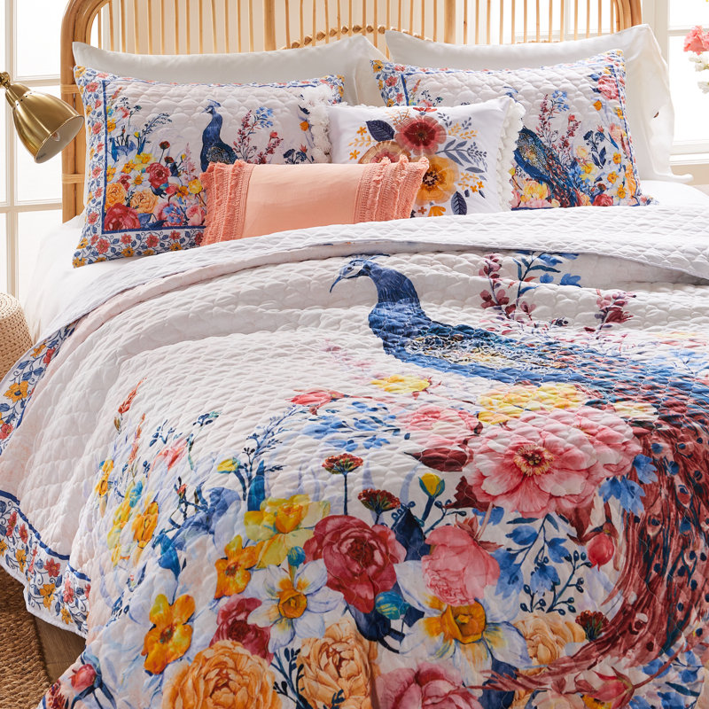Huntington Blue King Microfiber Reversible Quilt Set