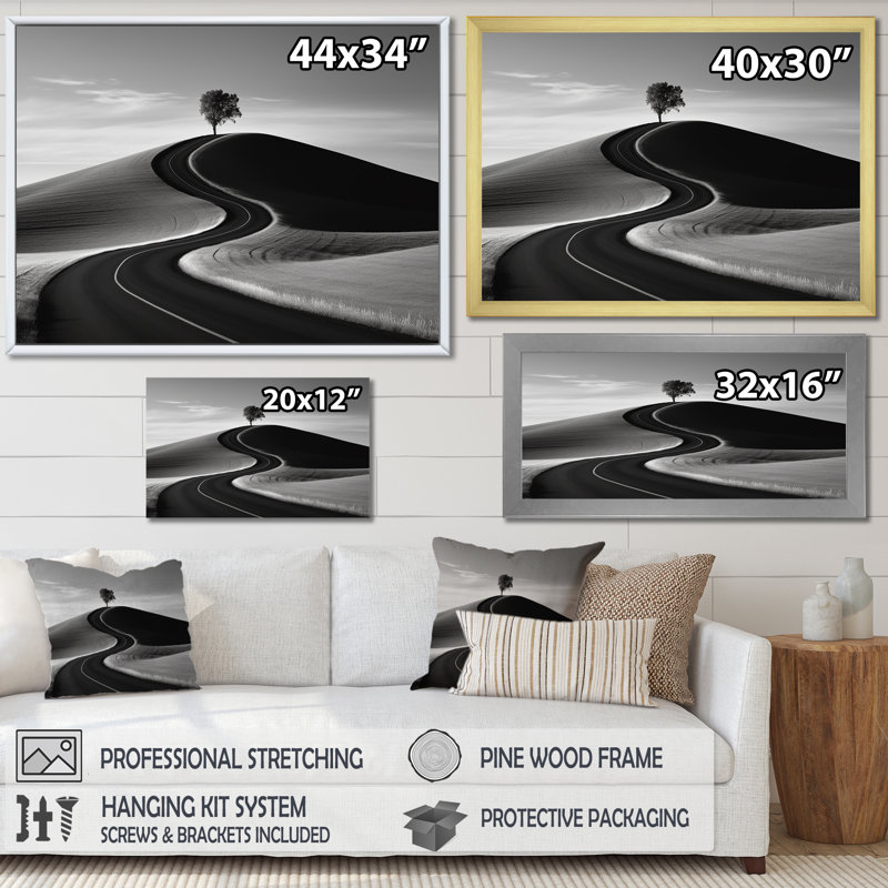 Photographie de route noir et blanc II sur toile, H 34 po x l 44 po x P 1,5 po, Cadre simple noir