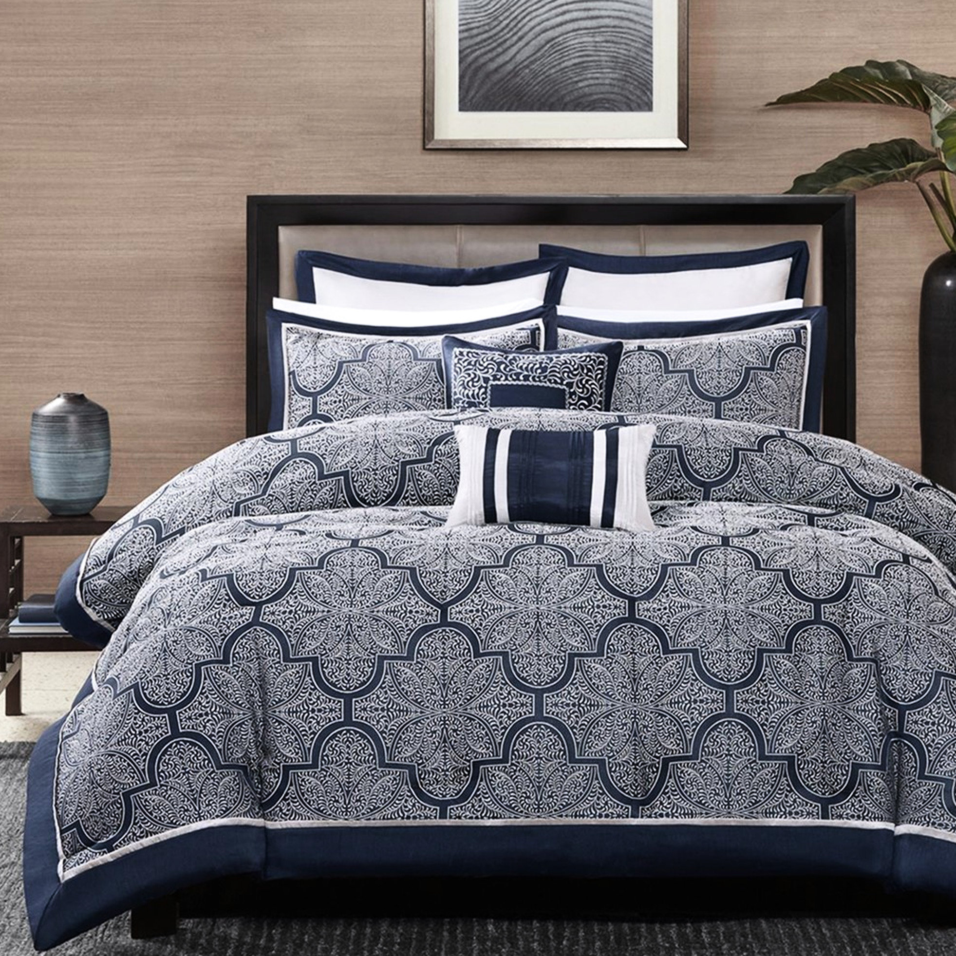 FusionFurnishings Navy Comforter - 8 Piece . Beautiful Key Design On