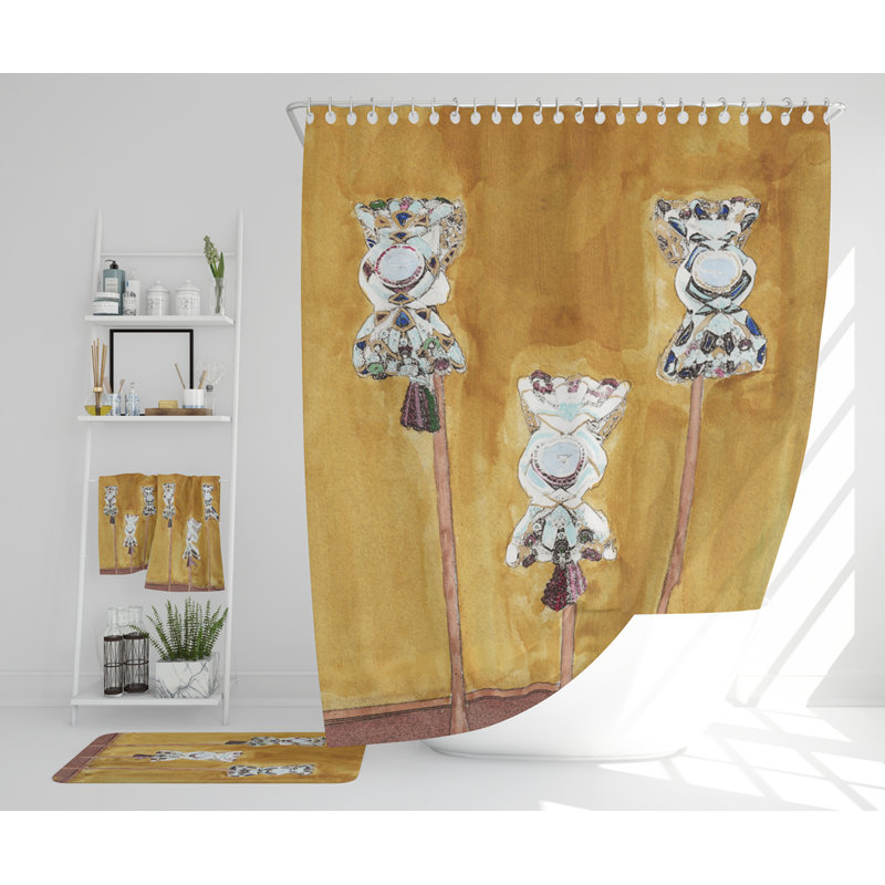 Nattalee Polyester Shower Curtain Set