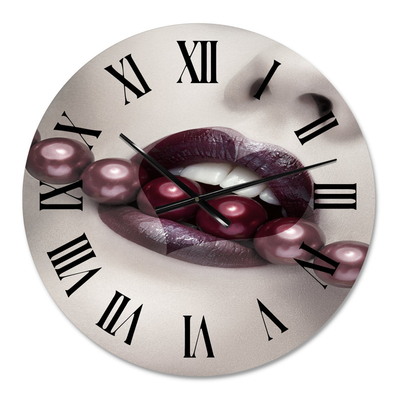 Heart Shape Lips With Pearls Through Mouth - Modern wall clock, Small