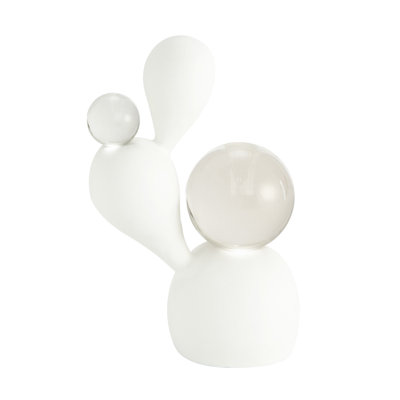 Triple Meringue Sculpture w/2 Spheres