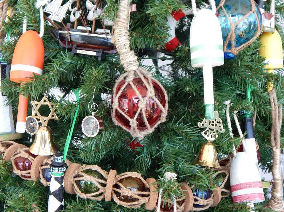 redneck christmas tree ornaments