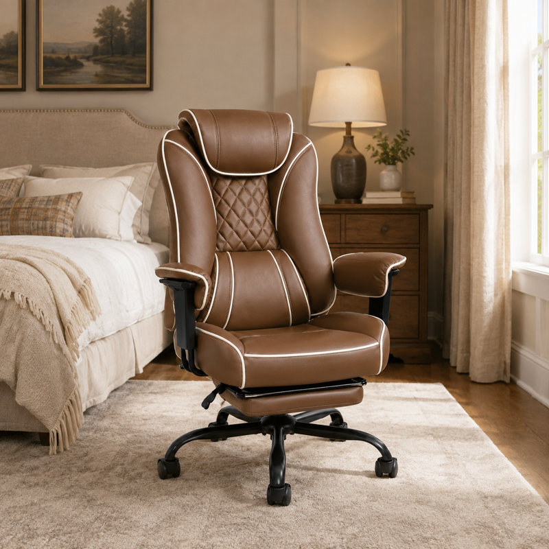 Fauteuil d'appoint inclinable à 135° avec dossier haut en similicuir, repose-pieds rétractable, pivot à 360°, hauteur réglable et capacité de charge de 181 kg (400 lb).