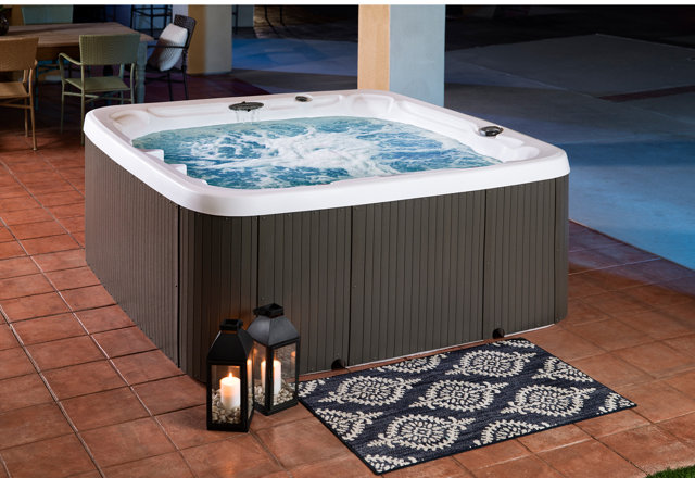 Our Favorite Hot Tubs