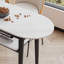 Table de bar moderne et simple.-1093788671