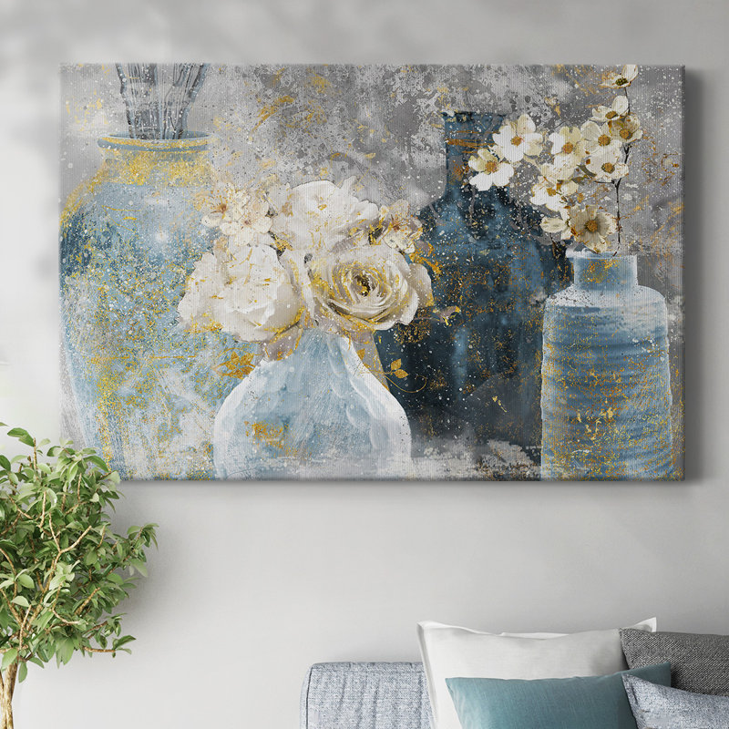 «Vessels and Blooms Blues», toile tendue avec châssis, H 12 po x l 18 po