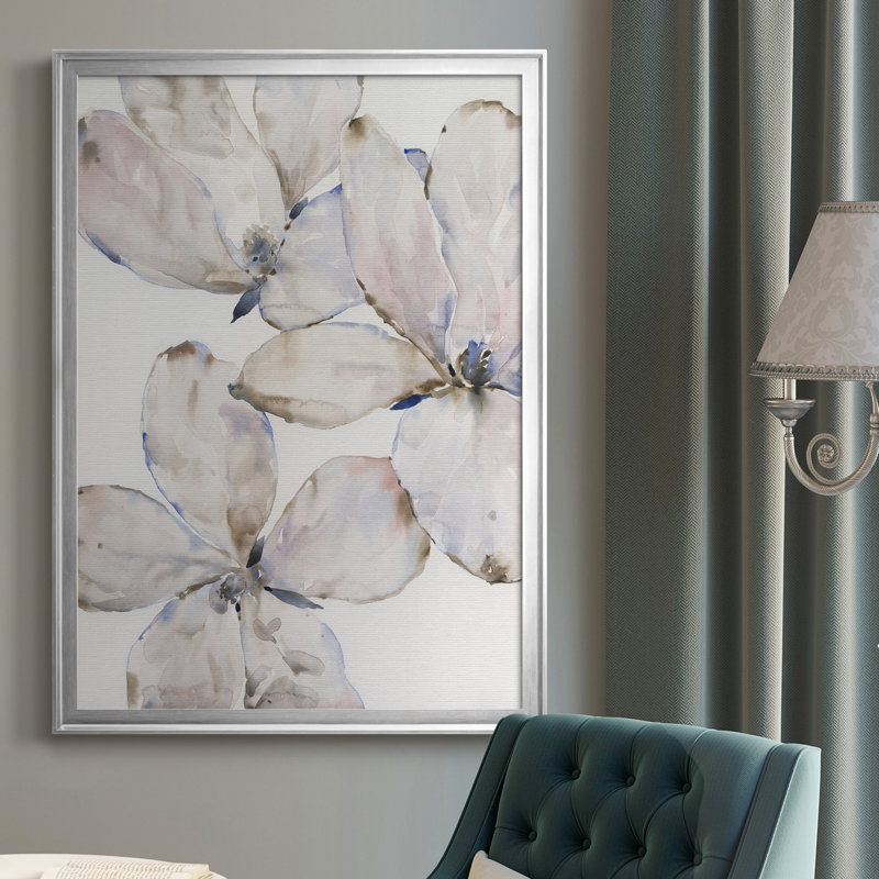 «Soft Wind Flowers I», reproduction d'art sur toile, H 36,5 po x l 26,5 po x P 1 po, Cadre argenté