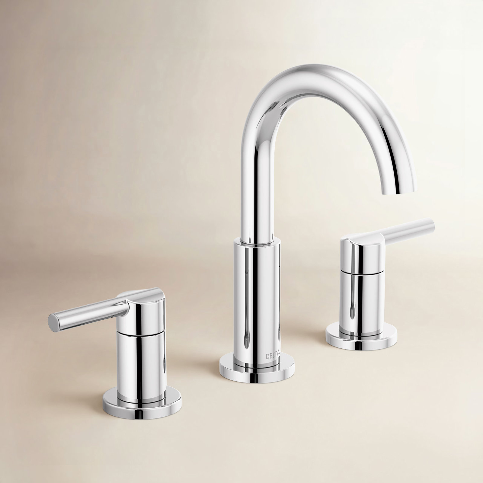 Nicoli Widespread Bathroom Faucet with Drain, Chrome