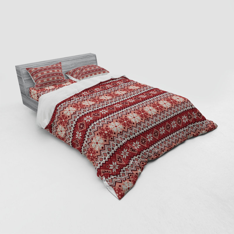 Traditional Polyester Geometric Shapes Duvet Cover, Queen Duvet Cover + 3 Additional Pieces