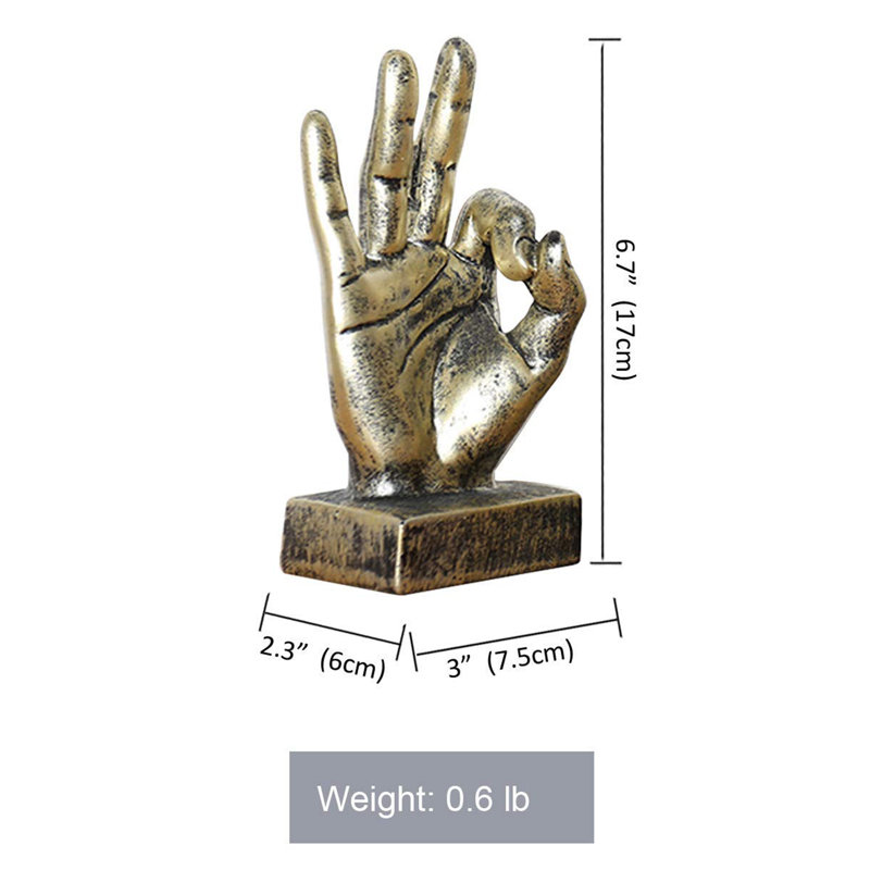 Figurines & Sculptures