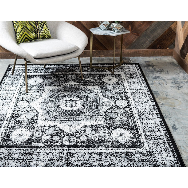 Majestic Oriental Indoor Rug, Rectangle 5' x 8'