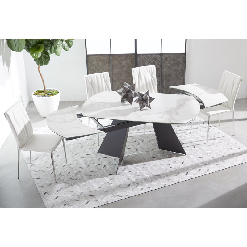 Falkland Extendable Dining Table