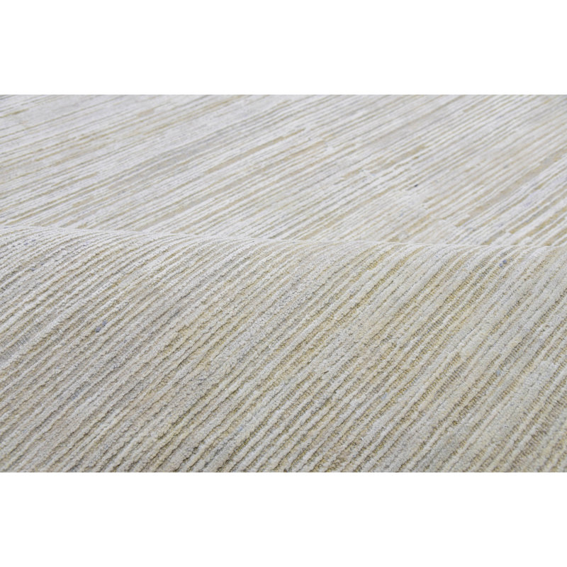 Area Rug in Silver, Rectangle 8' x 10'