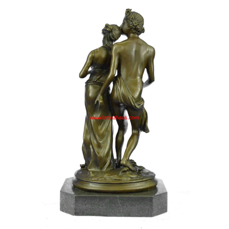 Figurines et sculptures
