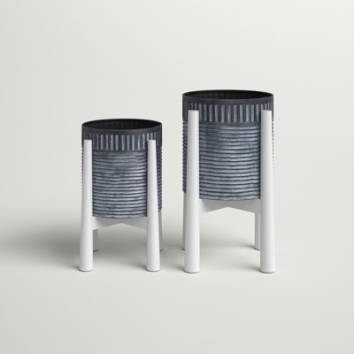 2-Piece Iron Pot Planter Set