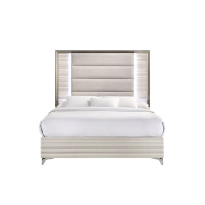 STAR WHITE BED WITH LED