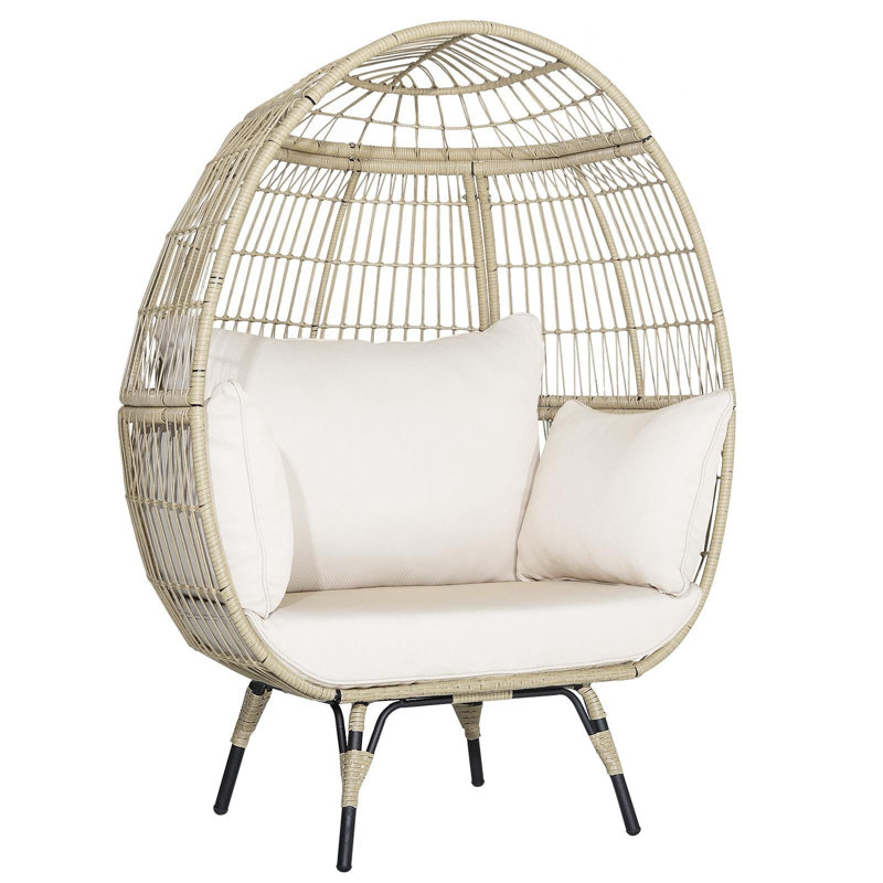 Outdoor Lounge Chair