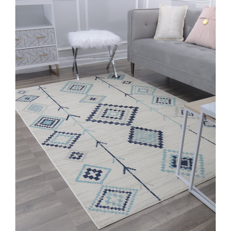 Tapis tribal Bodrum, Rectangle 8 pi 9 po x 12 pi