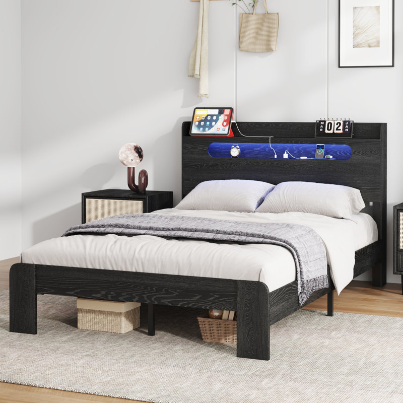 Cadre de lit très grand, cadre de lit plateforme en bois avec tête de lit à DEL avec rangement et 2 ports USB, silencieux, aucun sommier nécessaire et outil d'assemblage facile, grand rangement sous le lit, noir