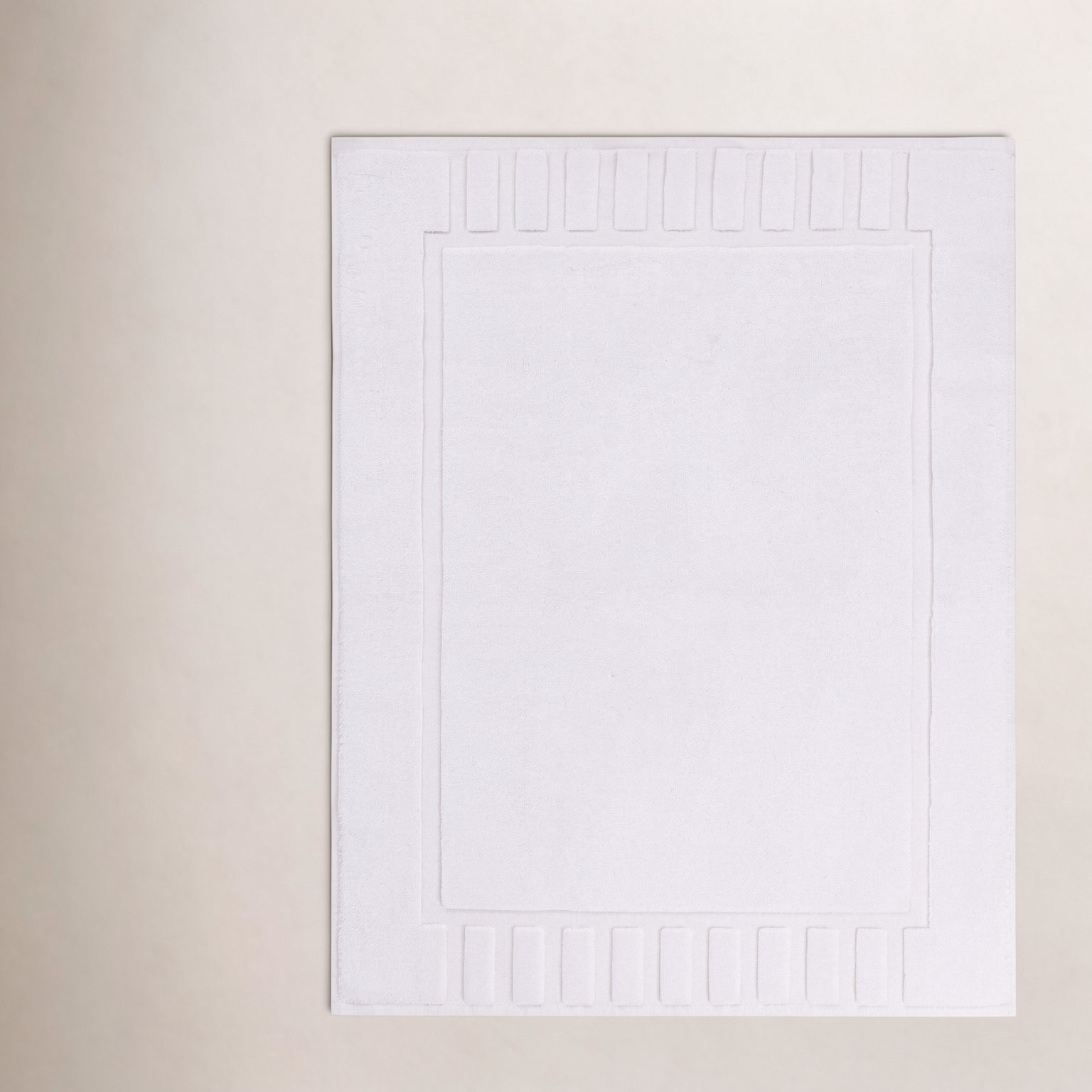 Pardue Cotton Bath Mat, White, Geometric