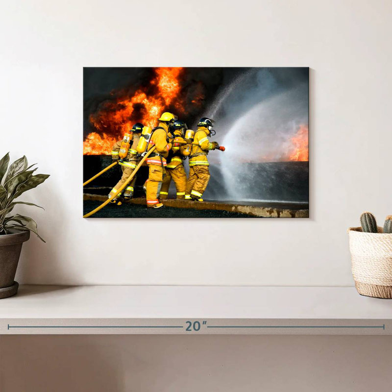 Pompiers en service, H 8 po x l 12 po