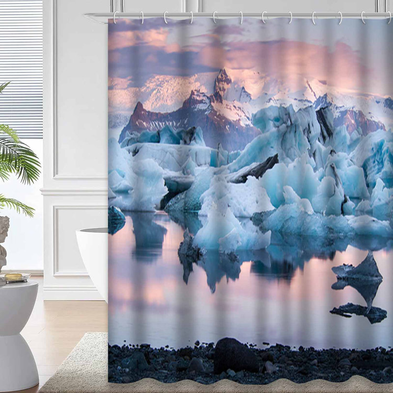 Winter Sunset Arctic Ice Landscape Shower Curtain with 12 Hooks, L 72 po x l 78 po