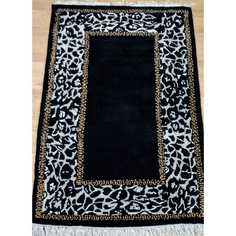 African Safari Wool Indoor Rug, Rectangle 3' x 5'