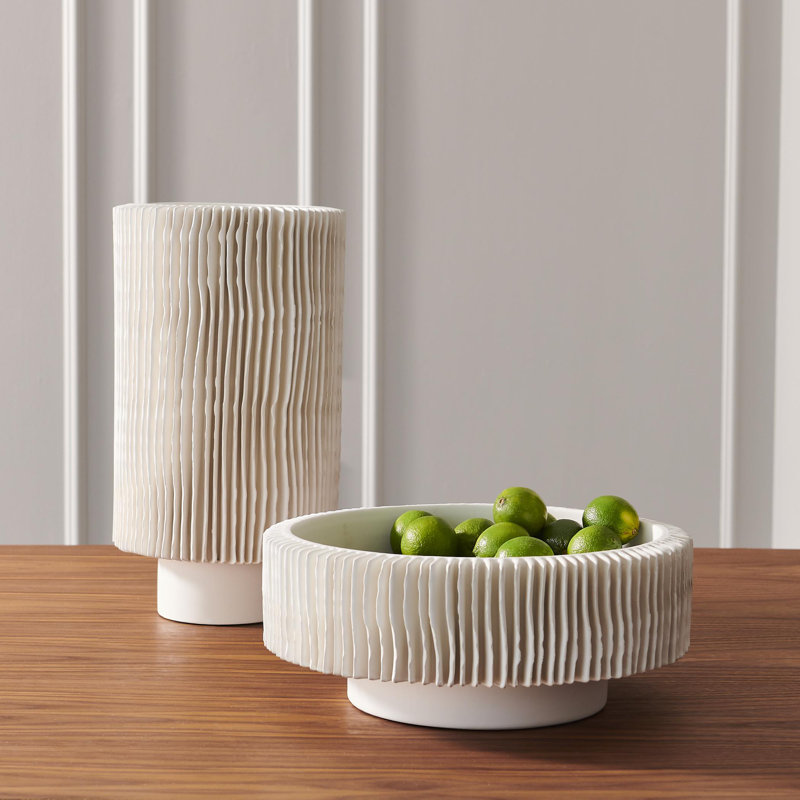Radiator Vase-Matte White-Low